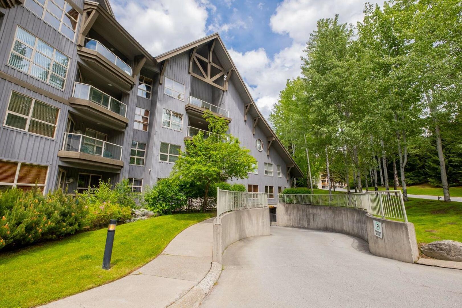 The Aspens By Outpost Whistler Villa Eksteriør bilde